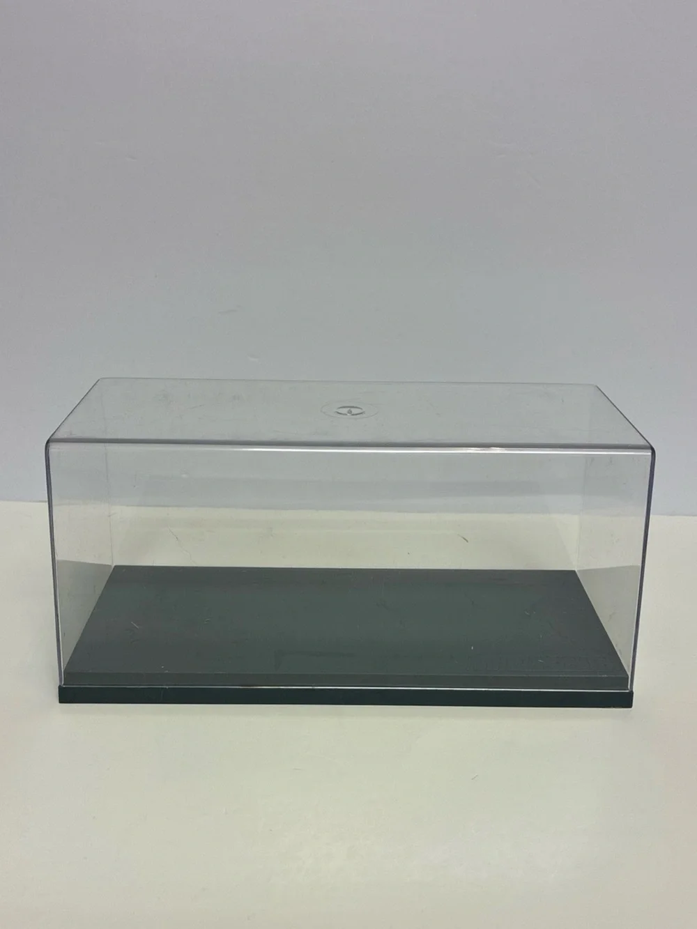 Revell Monogram NASCAR Acrylic Display Case Clear for Cars 1994 Vintage READ